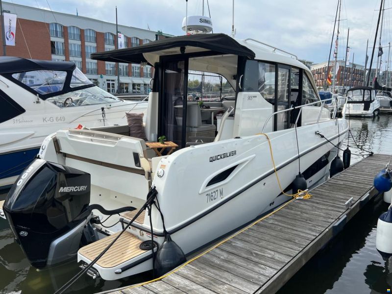 Quicksilver 905 Weekend 300PS V8