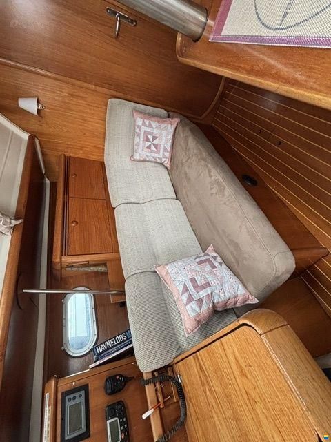 Jeanneau Sun Odyssey 35