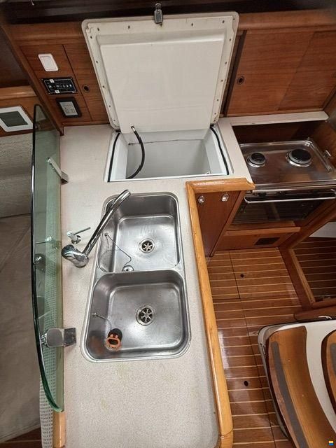 Jeanneau Sun Odyssey 35