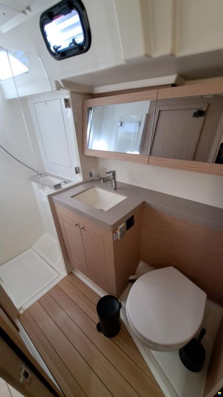 Beneteau Oceanis 51.1