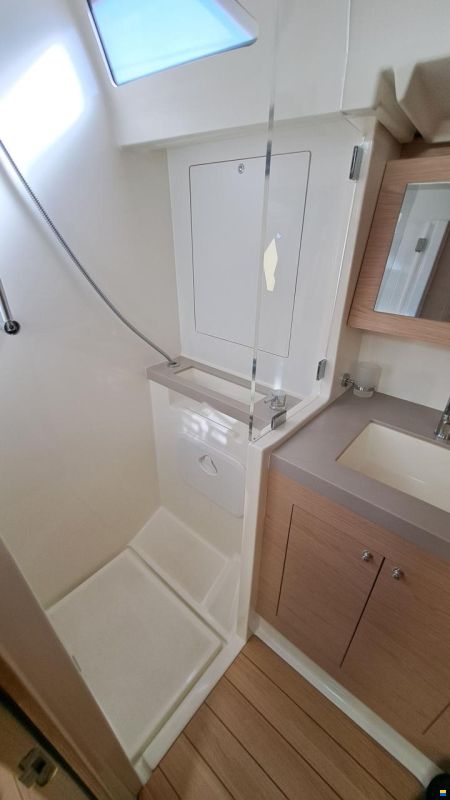 Beneteau Oceanis 51.1