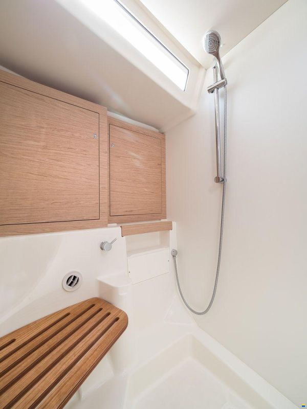 Beneteau Oceanis 51.1
