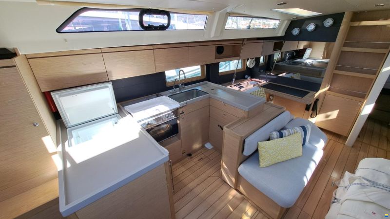 Beneteau Oceanis 51.1