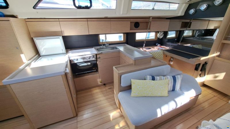 Beneteau Oceanis 51.1