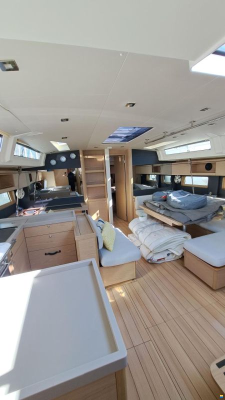 Beneteau Oceanis 51.1