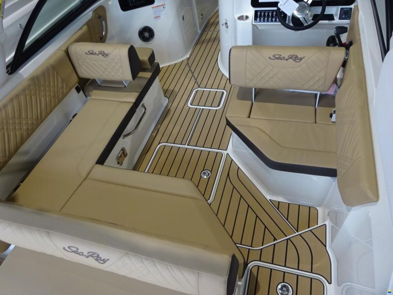 Sea Ray 230 SDXE
