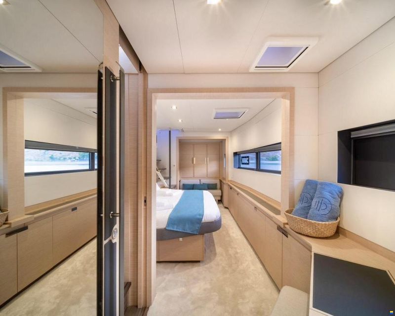 Fountaine Pajot Alegria 67
