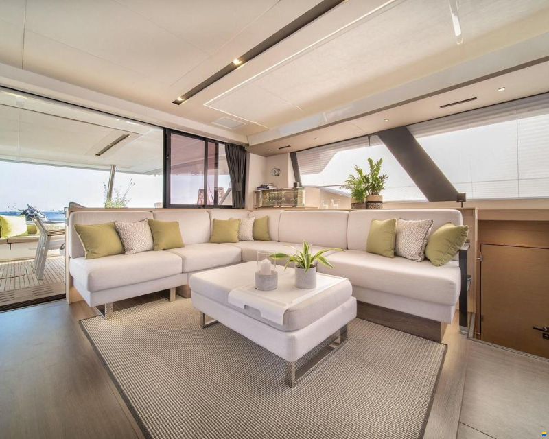 Fountaine Pajot Alegria 67