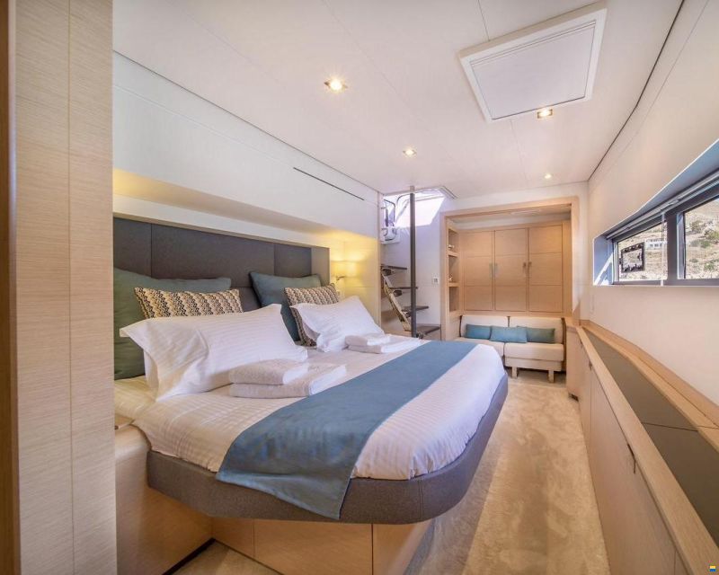 Fountaine Pajot Alegria 67