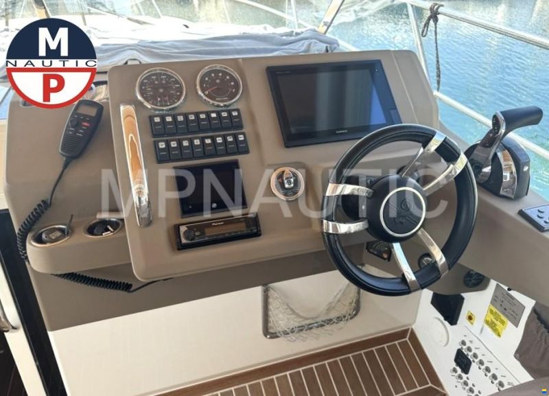Marex 310 Sun Cruiser
