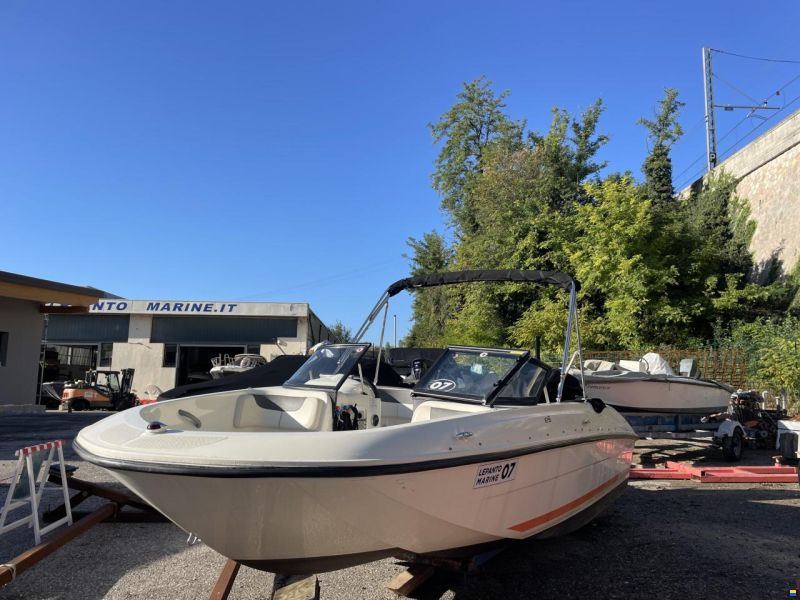 Bayliner Element E6
