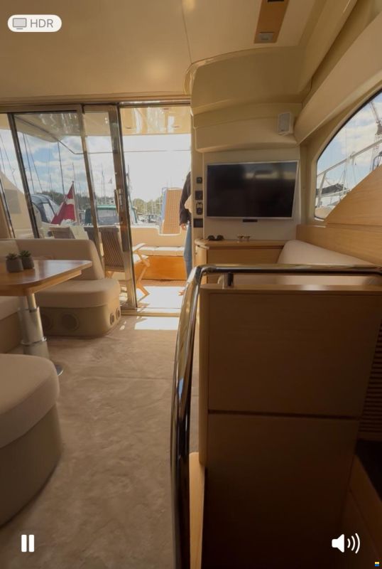 Azimut 43 Flybridge
