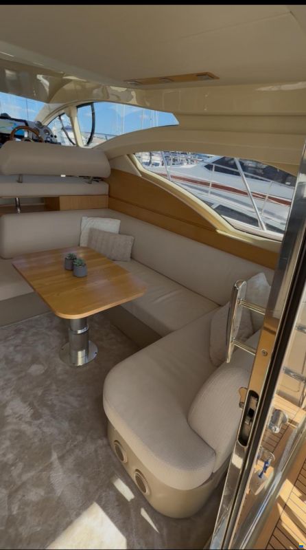 Azimut 43 Flybridge