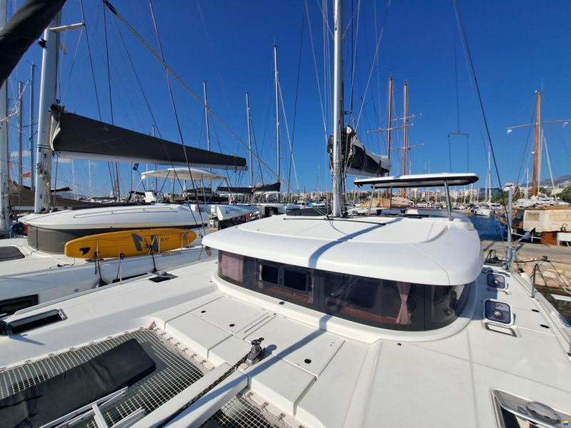 Lagoon 42