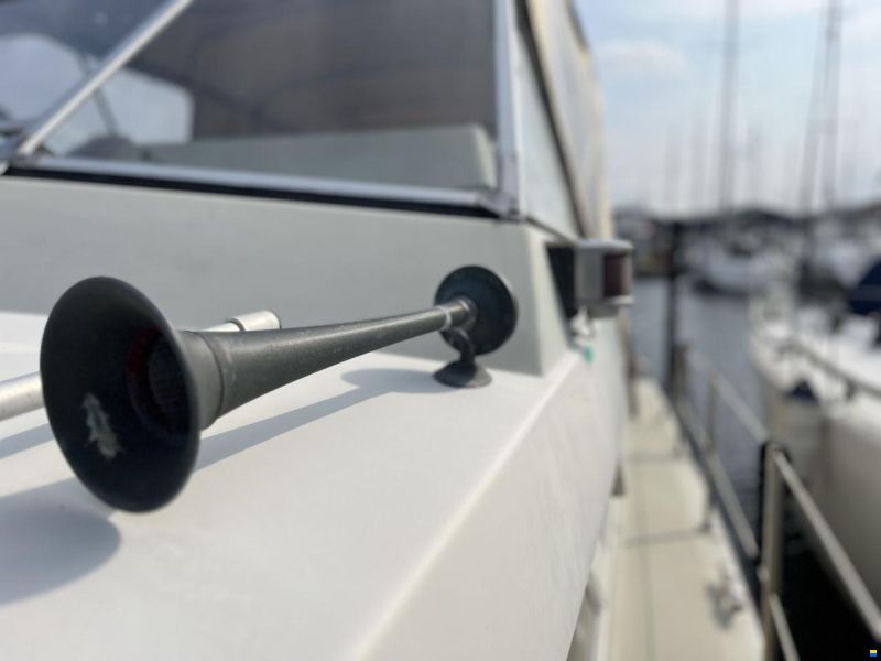 Coronet 32 Oceanfarer