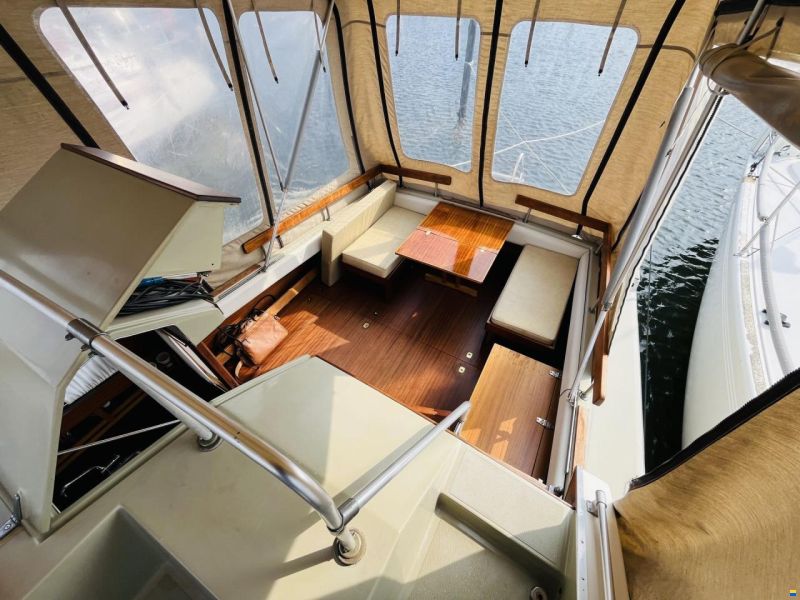 Coronet 32 Oceanfarer