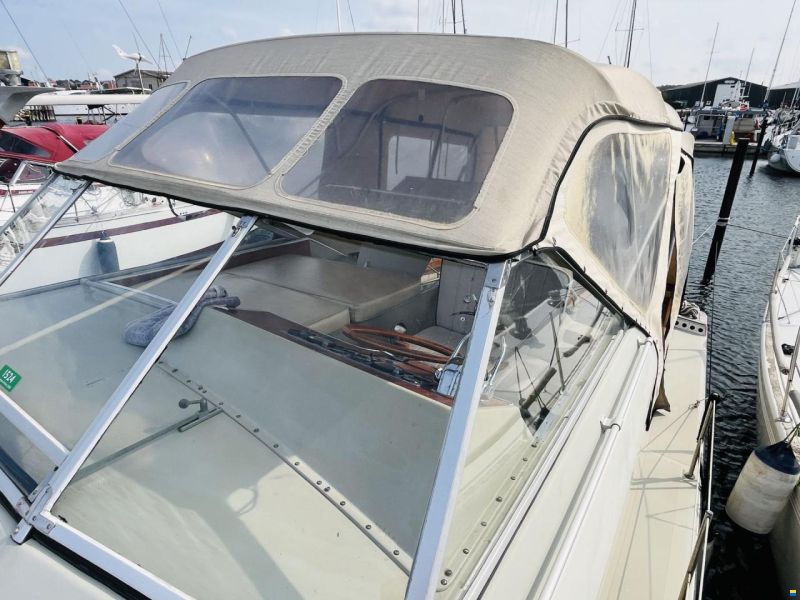 Coronet 32 Oceanfarer