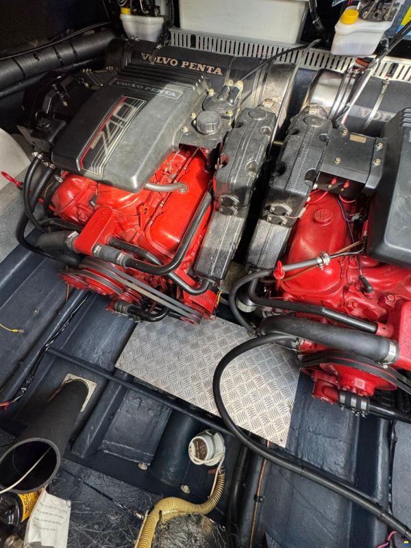 Cranchi 35 Endurance