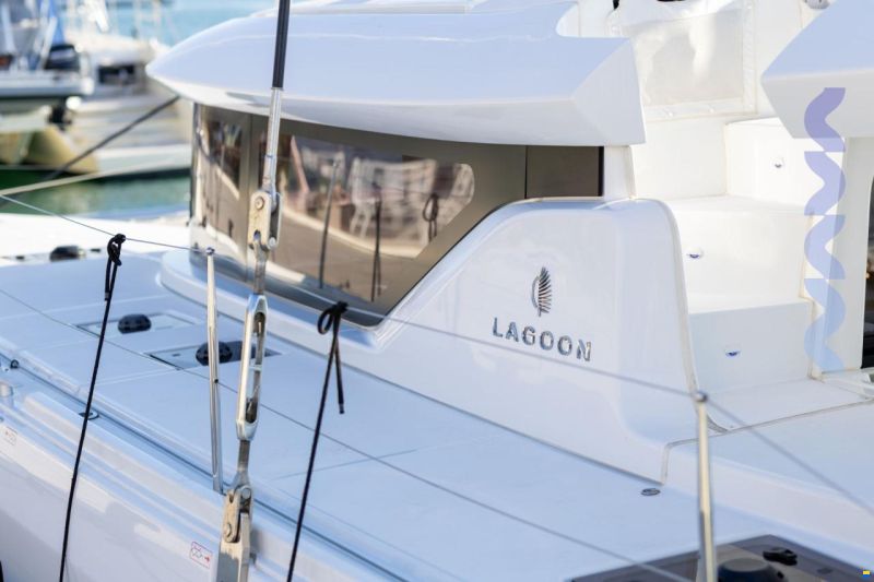 Lagoon 46
