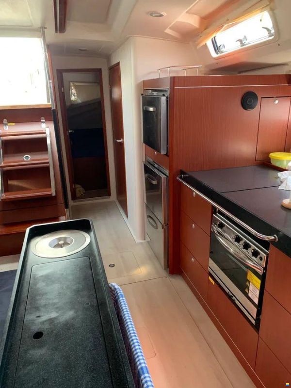 Hanse 505