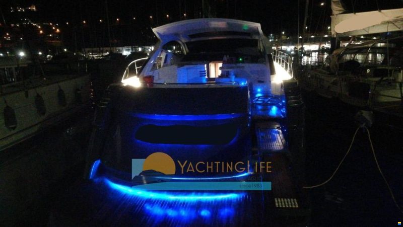Pershing 56'