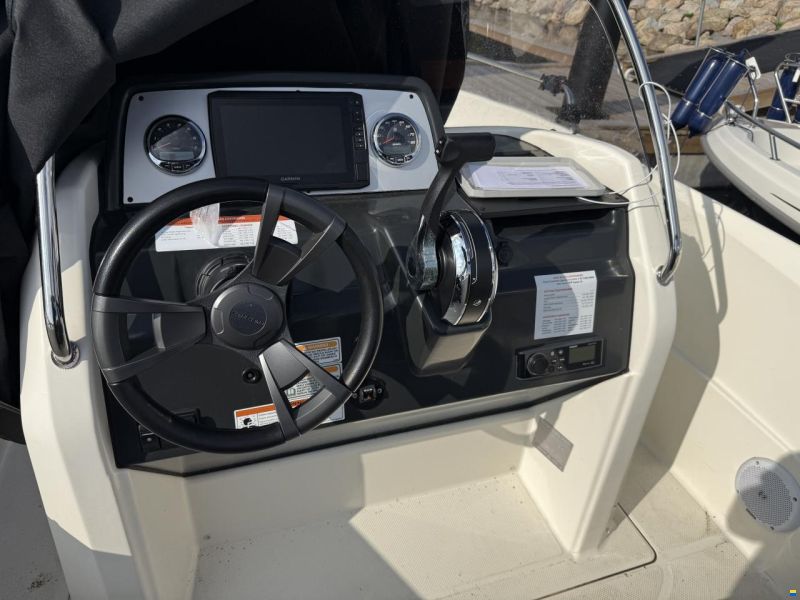Quicksilver Activ 555 Open med Mercury 115 ProXS (20