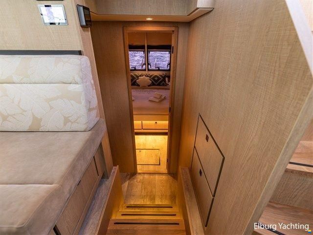 Argos 13.50 - Three Cabin - Sunroof