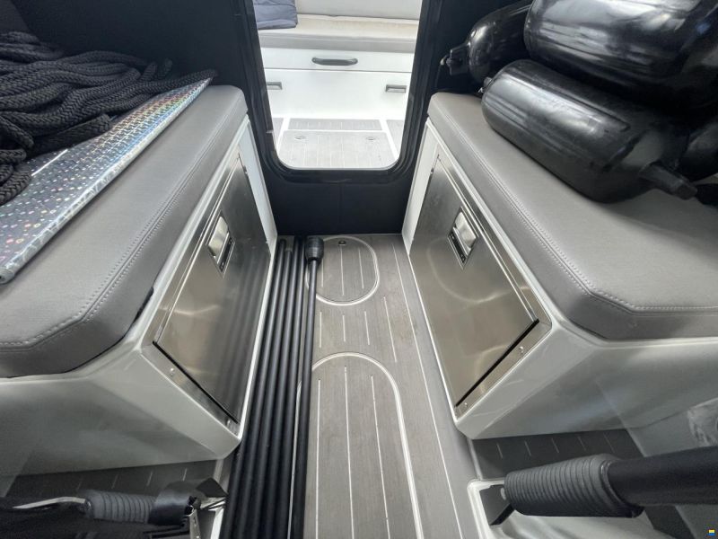 Rafnar 1200 Cross Cabin