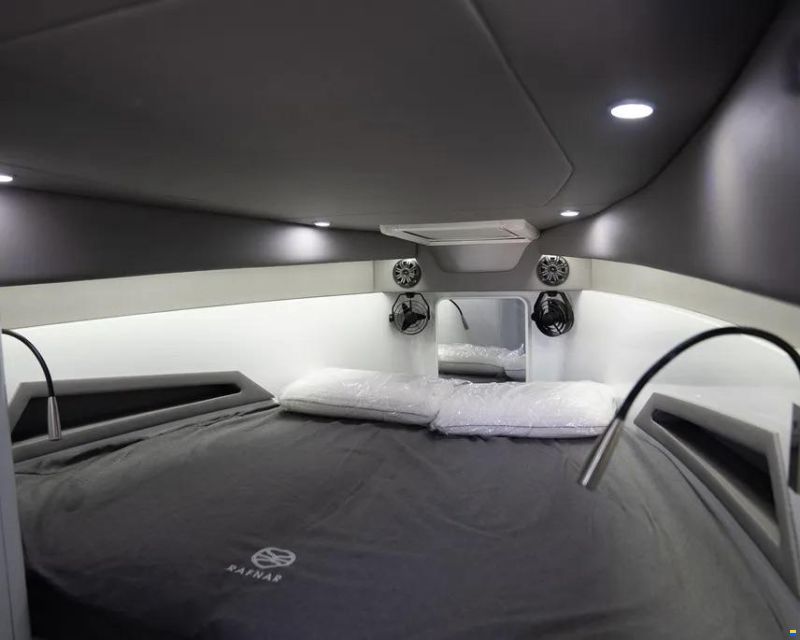 Rafnar 1200 Cross Cabin