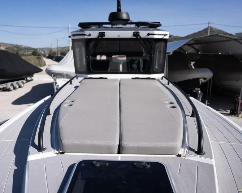 Rafnar 1200 Cross Cabin