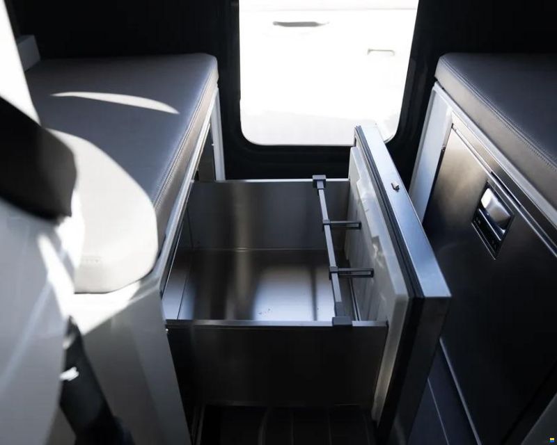 Rafnar 1200 Cross Cabin