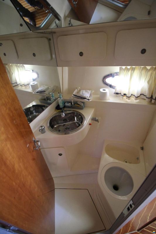 Azimut Flybridge 37