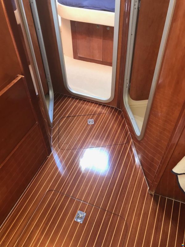 Azimut Flybridge 37