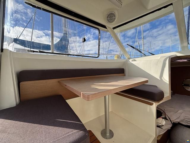 Jeanneau Merry Fisher 725