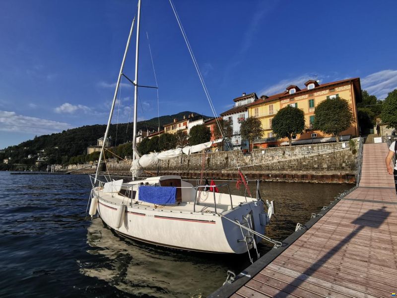 Jeanneau Bahia 22
