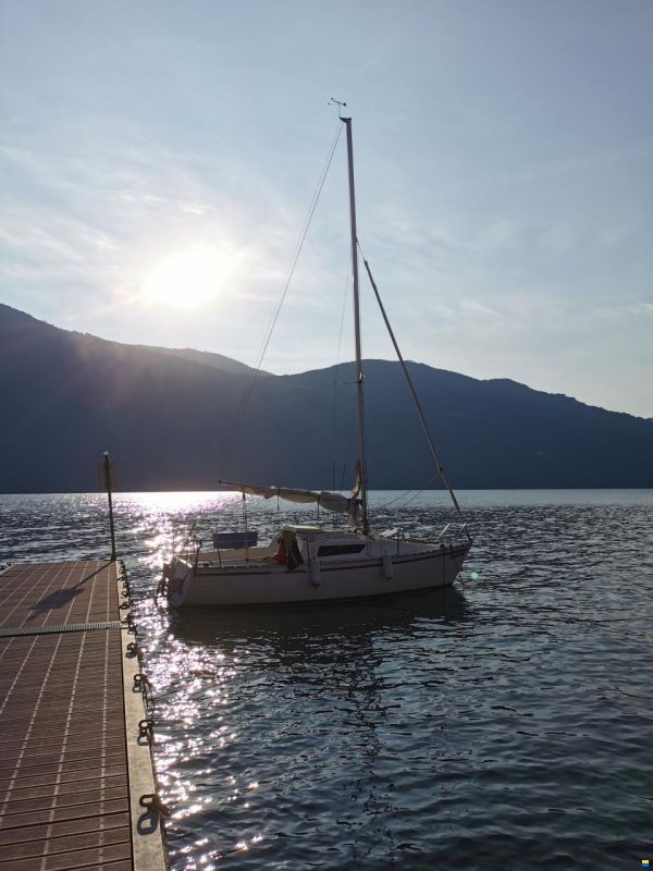 Jeanneau Bahia 22