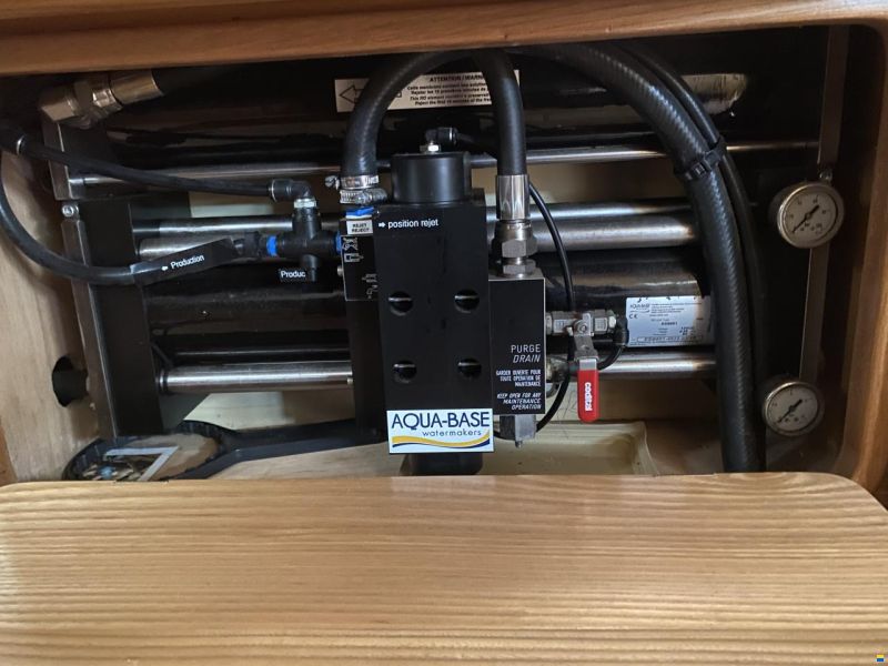 Alubat Ovni 435