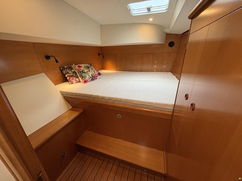 Lagoon 410