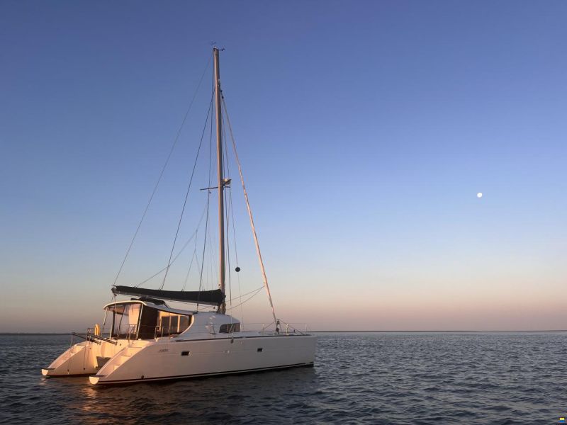 Lagoon 410