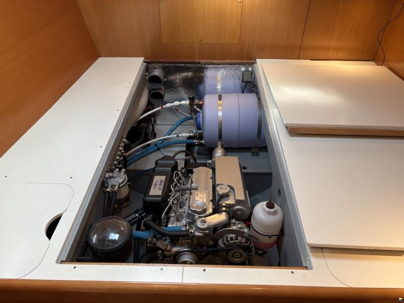Lagoon 410