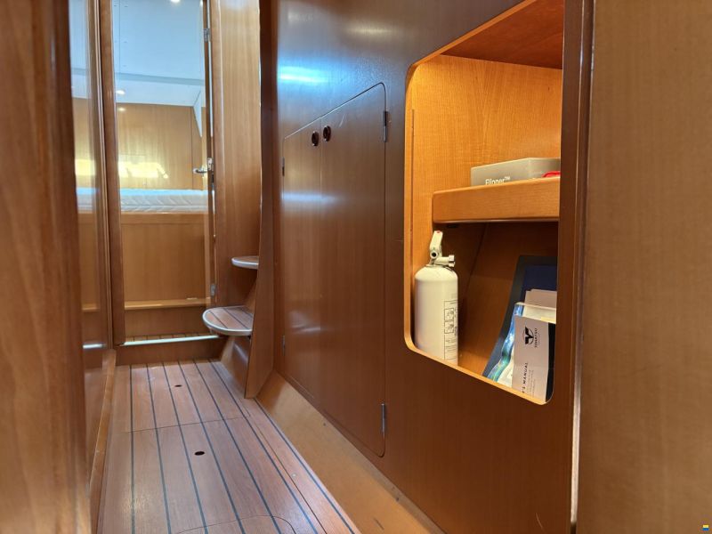 Lagoon 410