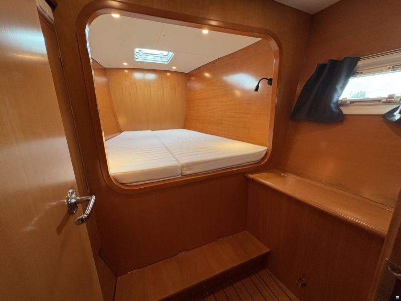Lagoon 410
