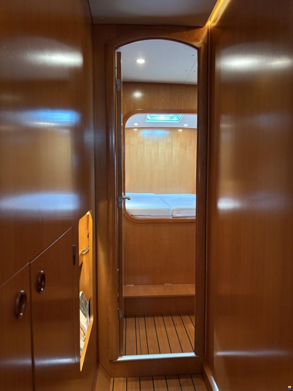 Lagoon 410
