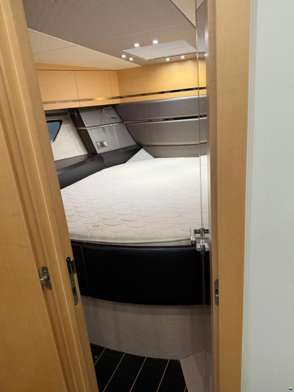 Sunseeker Portofino 40