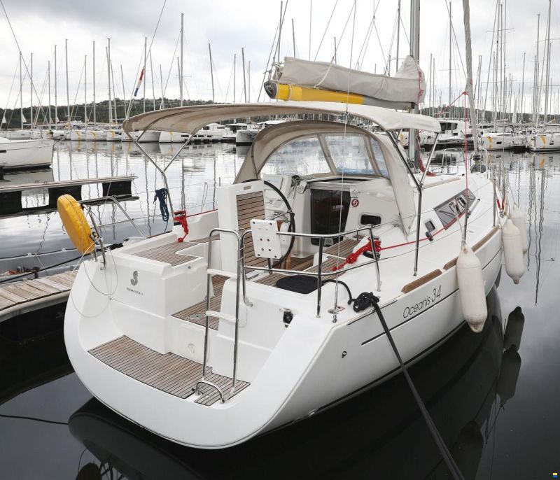 Beneteau Oceanis 34
