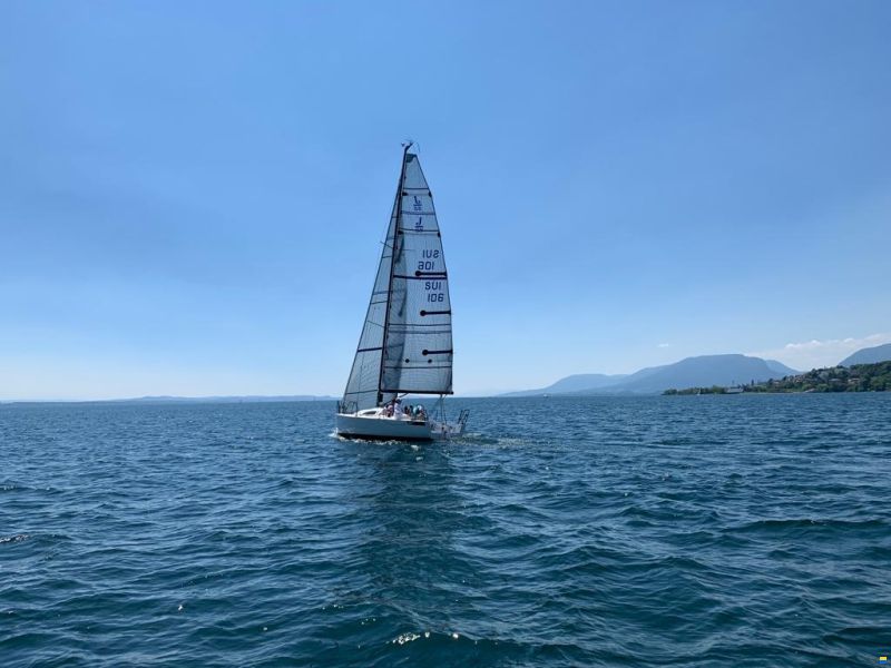 J Boats J 88