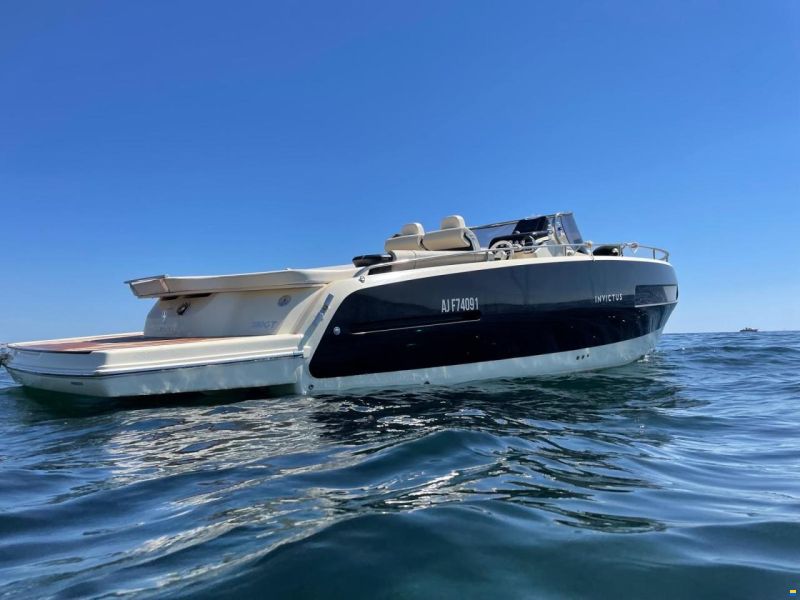 Invictus 280GT