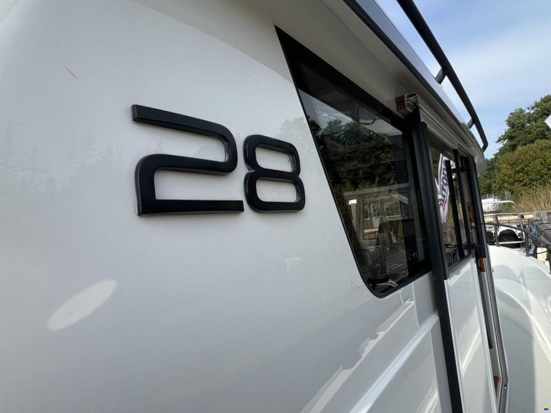Sargo 28 Explorer