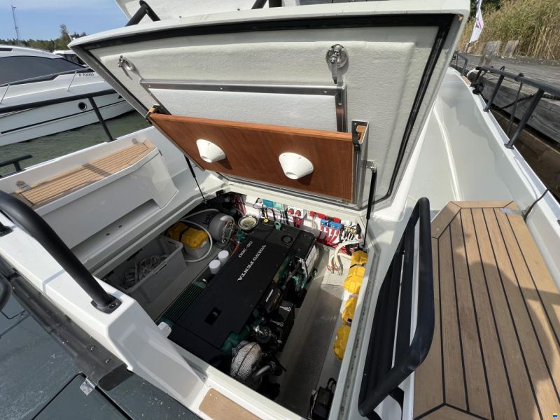 Sargo 28 Explorer
