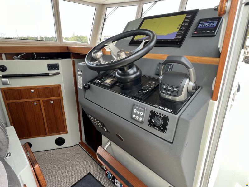 Sargo 28 Explorer